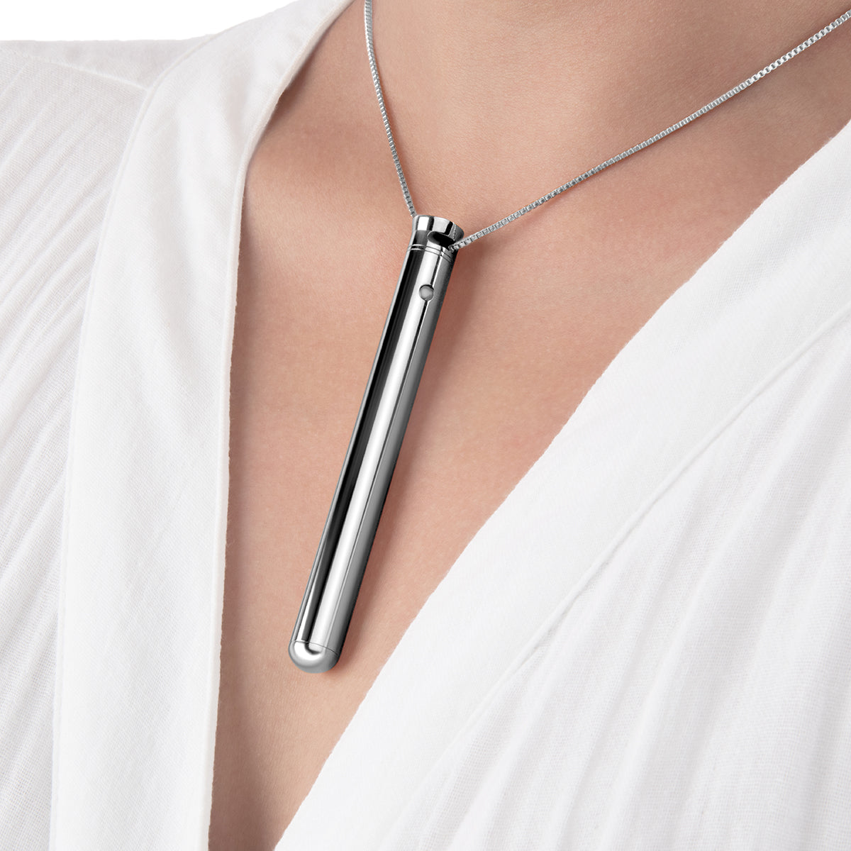 Le Wand Vibrating Necklace - Silver